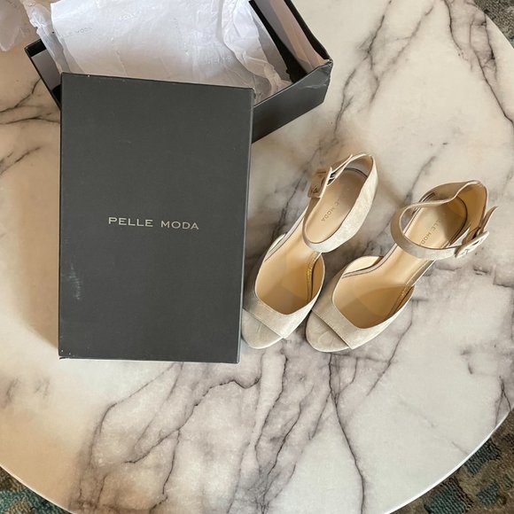 Pelle Moda - Low Heels - Picture 6 of 6